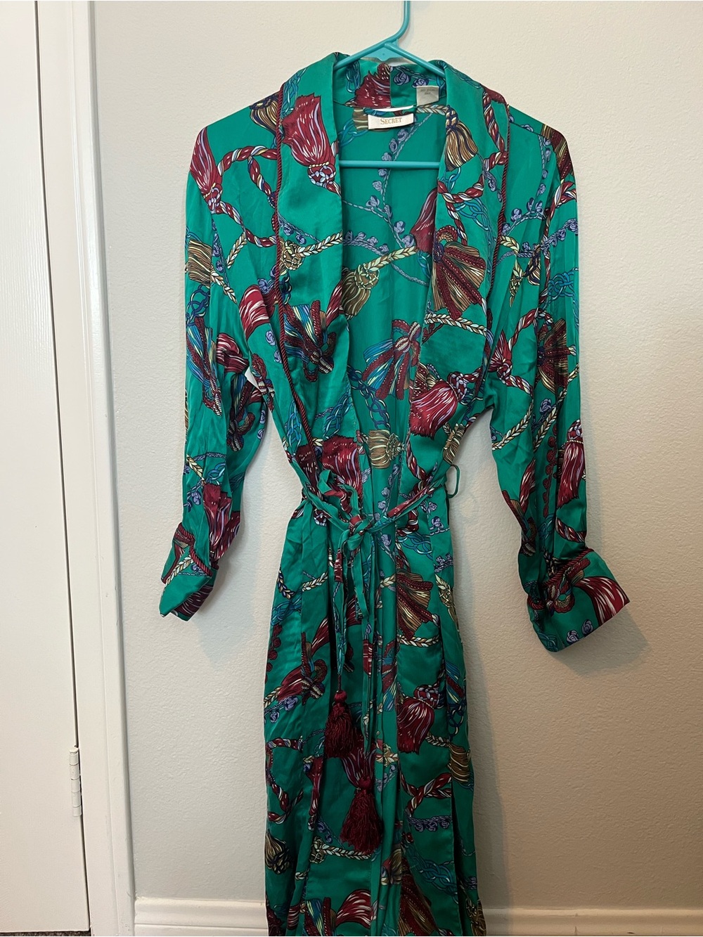 Vintage 100% Silk Victoria's Secret Teal Floral Print Satin Robe